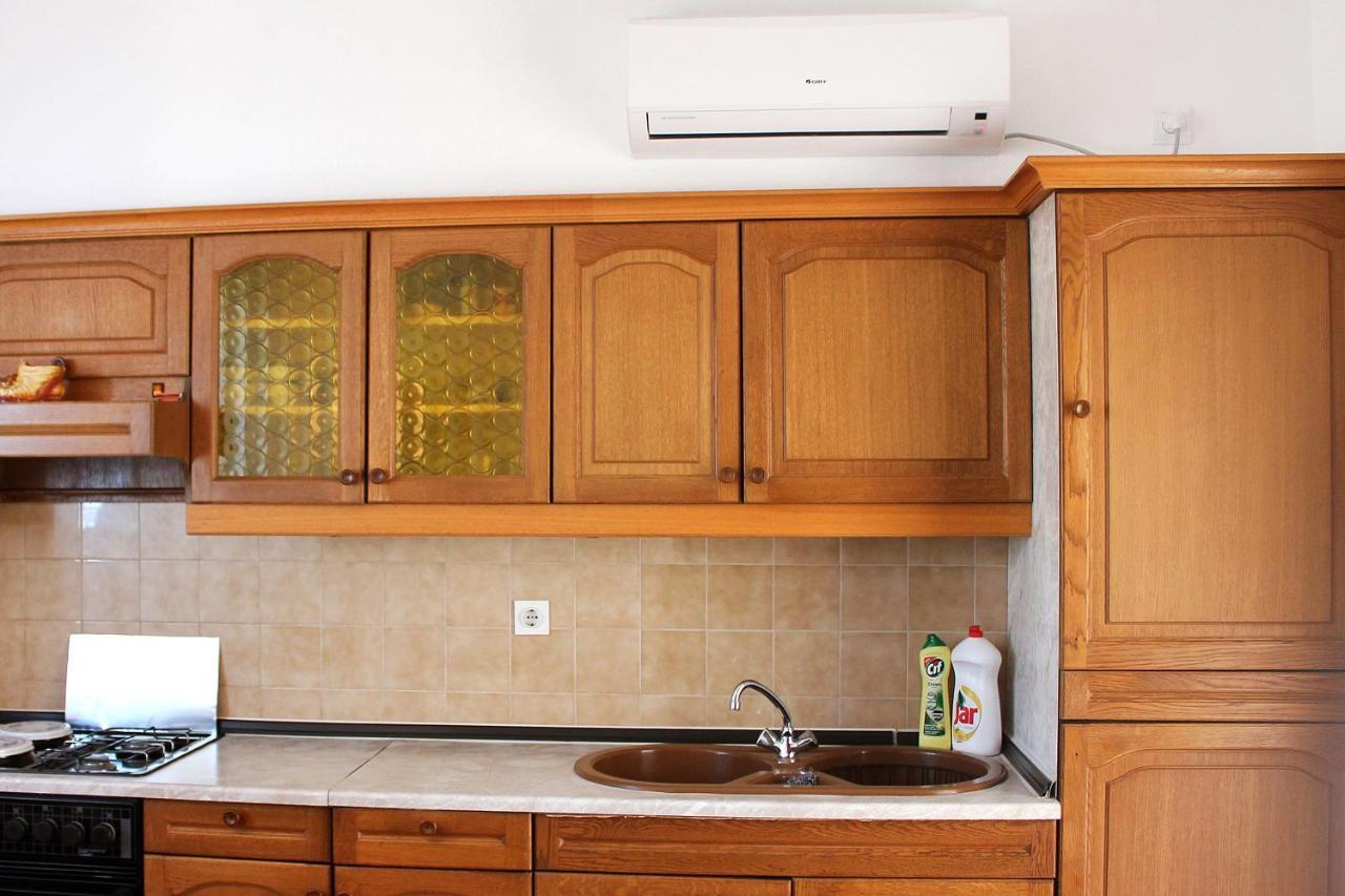 Apartments By The Sea Brist, Makarska - 505 Podaca Extérieur photo